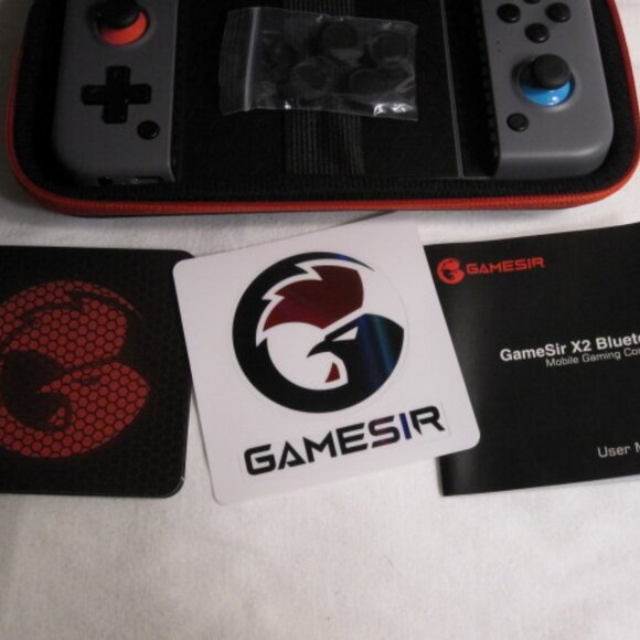 Gamesir X2 Bluetooth Mobile Gaming Controller - New in Zip-Pouch - Picture 4 of 6